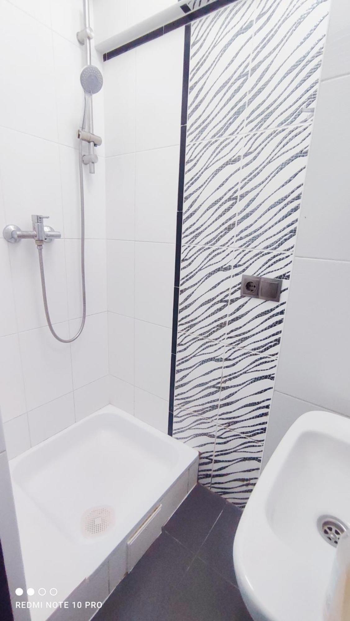 Апартаменти В Центрі На Галицький Для Чотирьох Lviv Extérieur photo