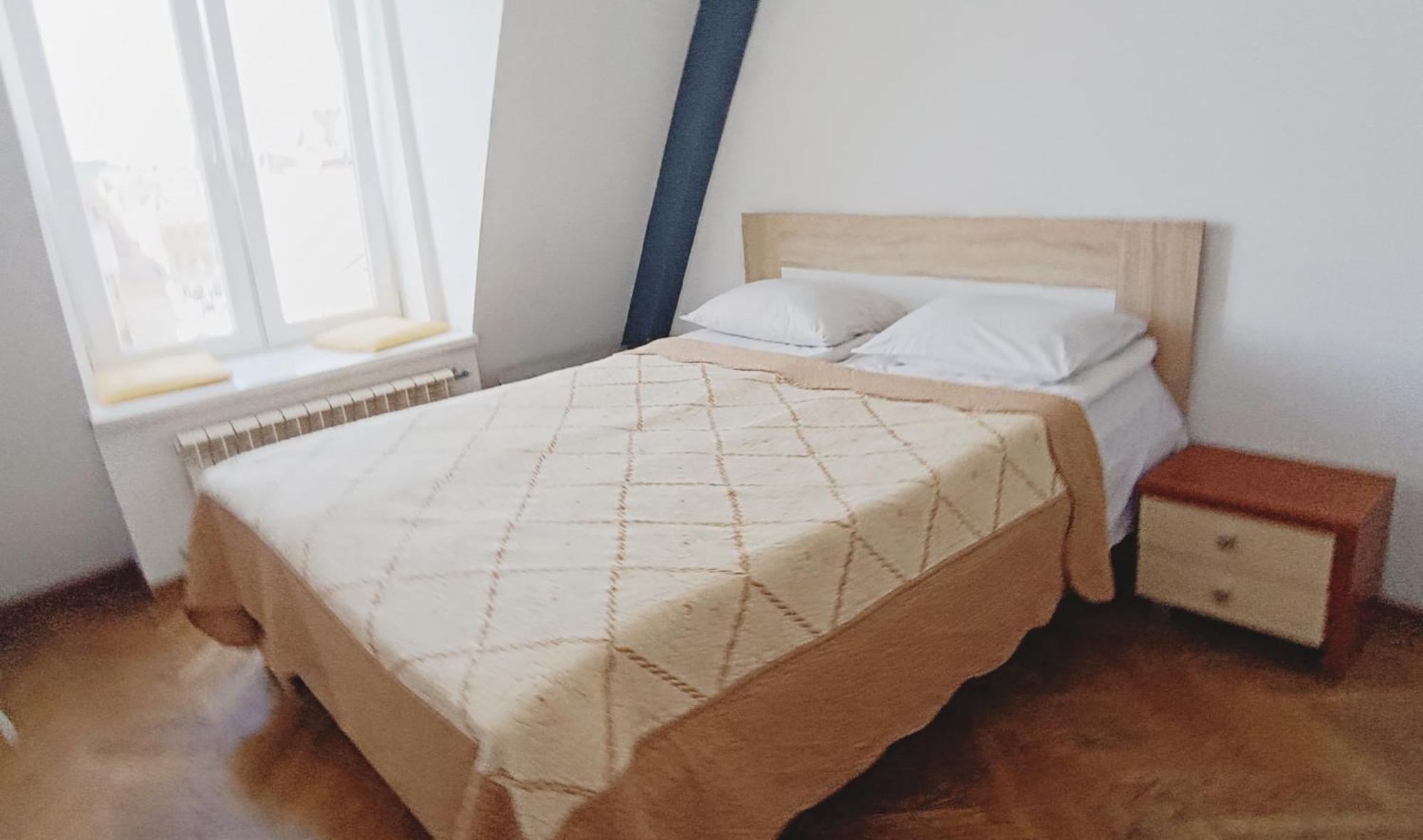 Апартаменти В Центрі На Галицький Для Чотирьох Lviv Extérieur photo