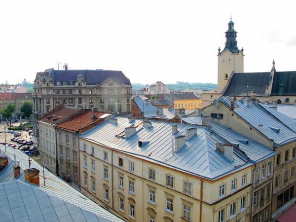 Апартаменти В Центрі На Галицький Для Чотирьох Lviv Extérieur photo