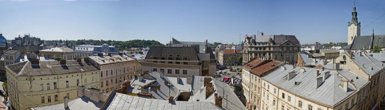 Апартаменти В Центрі На Галицький Для Чотирьох Lviv Extérieur photo